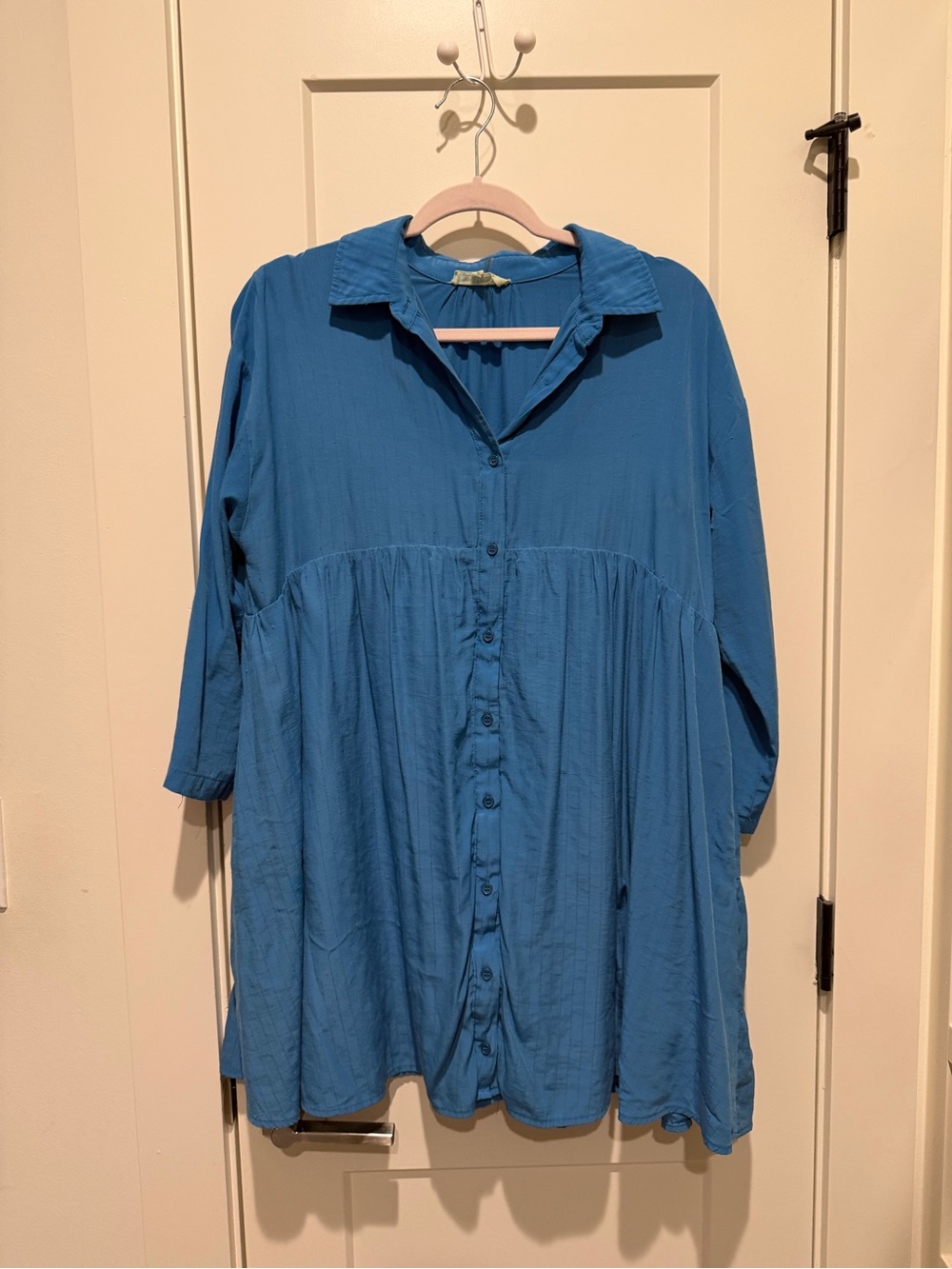 entro Blue Button-Front Midi Dress